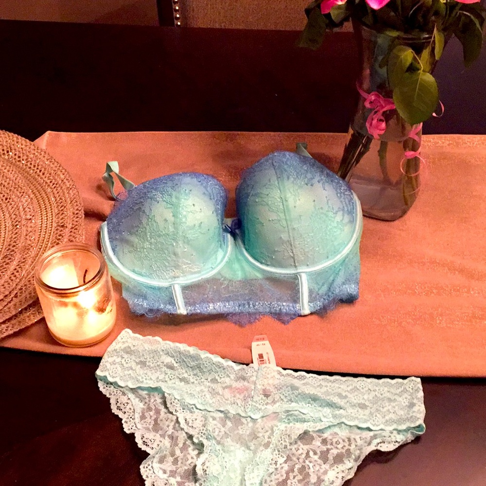 Blue ombré Victoria’s Secret bra and panty